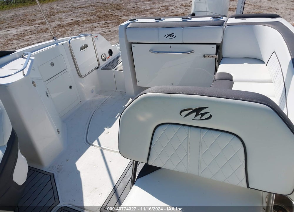 2019 MONTEREY OTHER VIN: RGFDK215J819