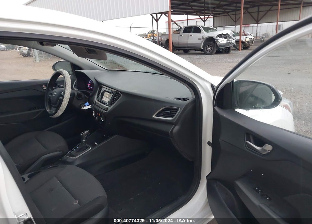 2019 HYUNDAI ACCENT SE VIN: 3KPC24A31KE076408