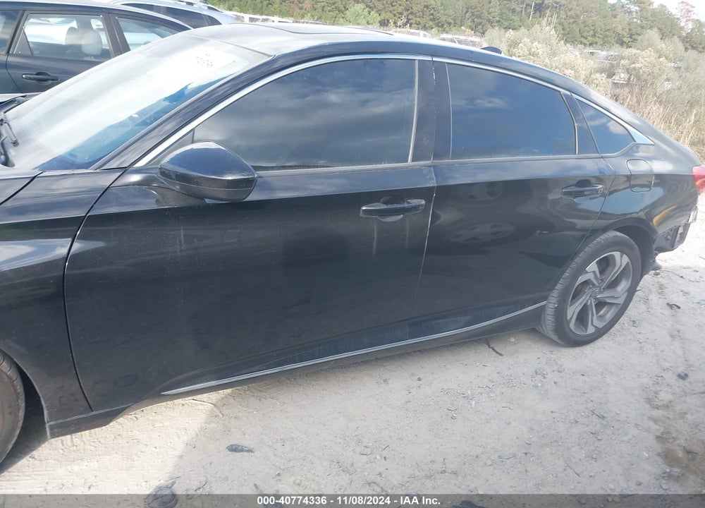 2018 HONDA ACCORD EX VIN: 1HGCV1F4XJA037861