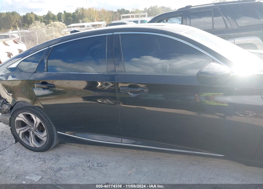 2018 HONDA ACCORD EX VIN: 1HGCV1F4XJA037861