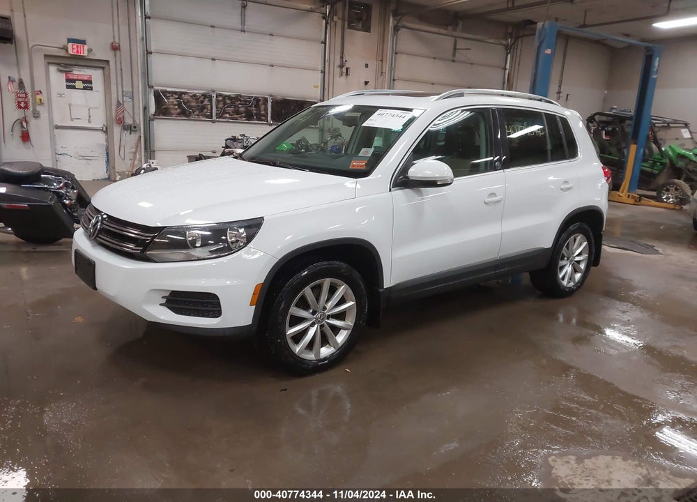 2017 VOLKSWAGEN TIGUAN 2.0T WOLFSBURG EDITION VIN: WVGSV7AX7HW507609