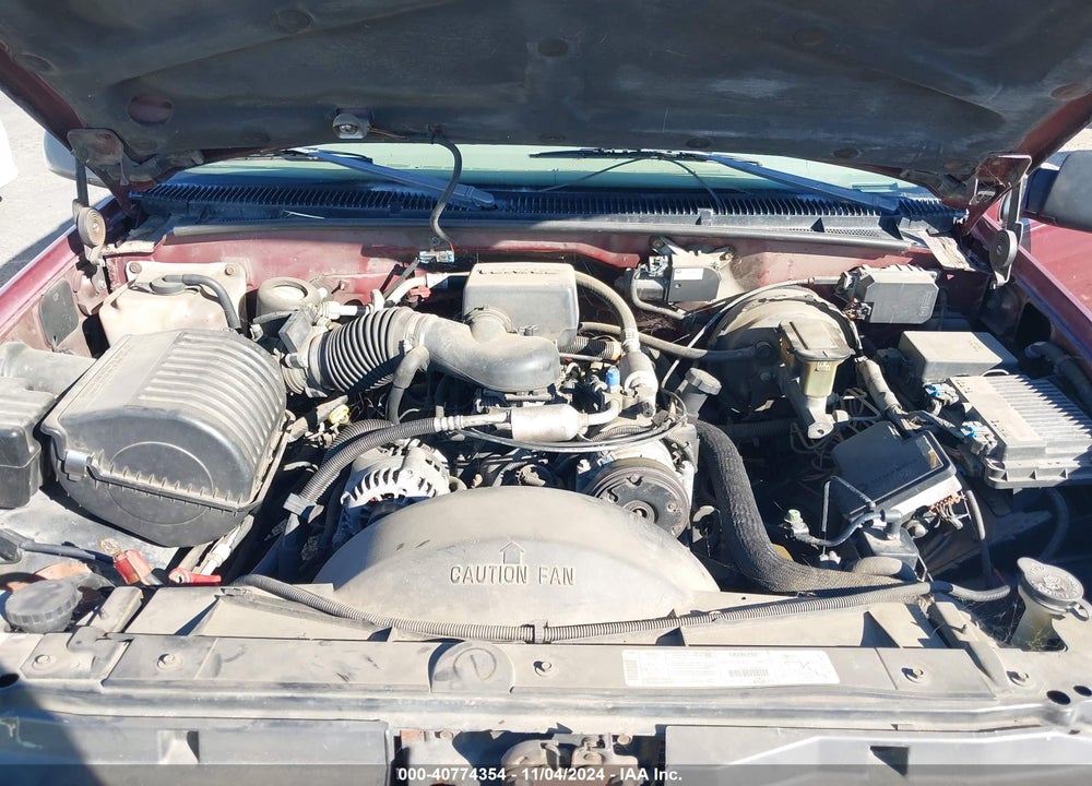 1999 CHEVROLET SUBURBAN 1500 LT VIN: 3GNEC16R1XG159292