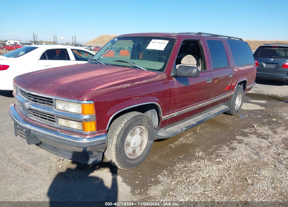 1999 CHEVROLET SUBURBAN 1500 LT VIN: 3GNEC16R1XG159292