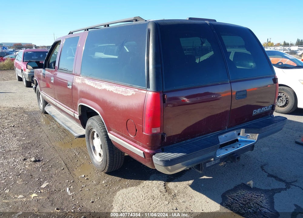1999 CHEVROLET SUBURBAN 1500 LT VIN: 3GNEC16R1XG159292