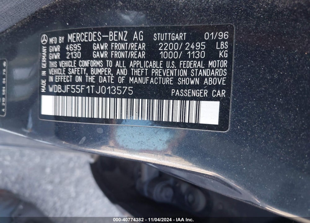 1996 MERCEDES-BENZ E 320 VIN: WDBJF55F1TJ013575