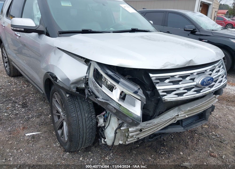 2018 FORD EXPLORER LIMITED VIN: 1FM5K7F8XJGA89568