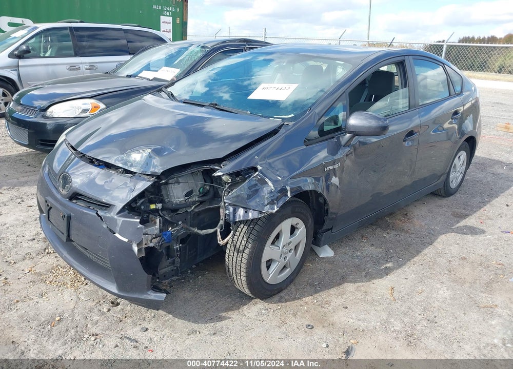 2011 TOYOTA PRIUS TWO VIN: JTDKN3DU9B0260442