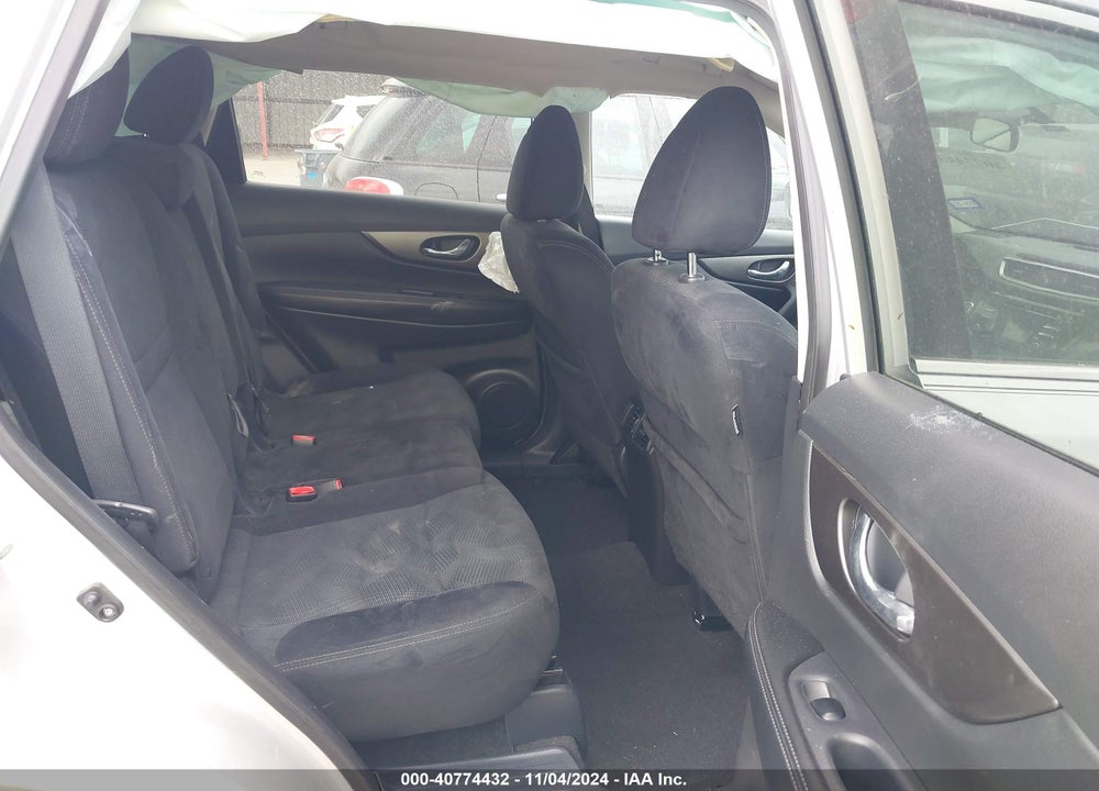 2014 NISSAN ROGUE SV VIN: 5N1AT2MT5EC863728