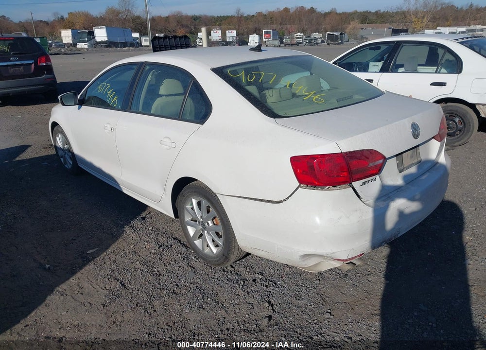 2012 VOLKSWAGEN JETTA 2.5L SE VIN: 3VWBP7AJXCM341375