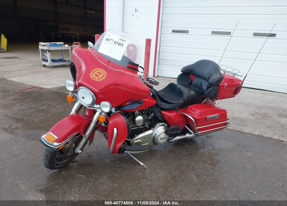 2012 HARLEY-DAVIDSON FLHTCU ULTRA CLASSIC ELECTRA GLD VIN: 1HD1FLM19CB647723