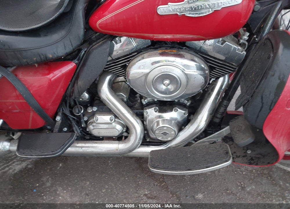 2012 HARLEY-DAVIDSON FLHTCU ULTRA CLASSIC ELECTRA GLD VIN: 1HD1FLM19CB647723