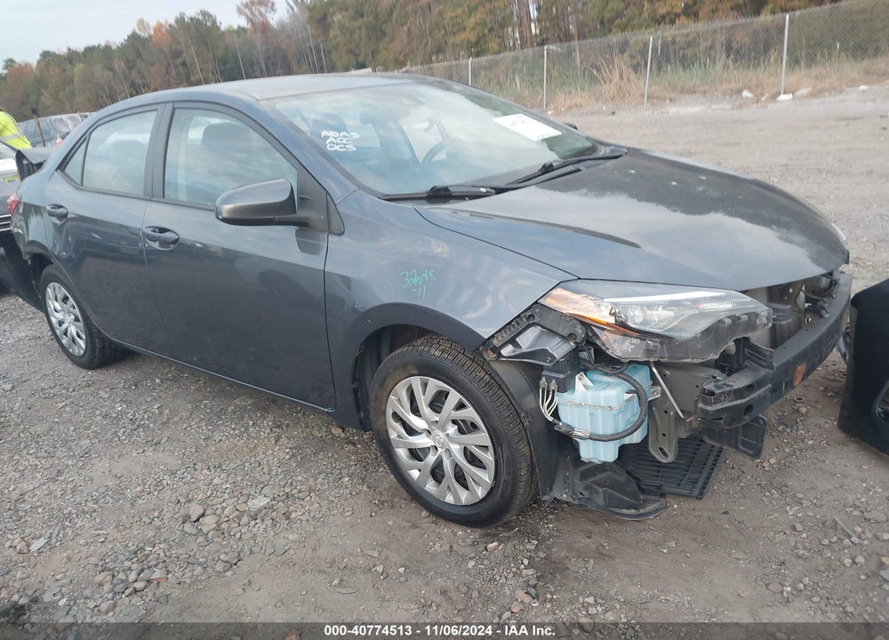 2018 TOYOTA COROLLA LE VIN: 5YFBURHEXJP823270