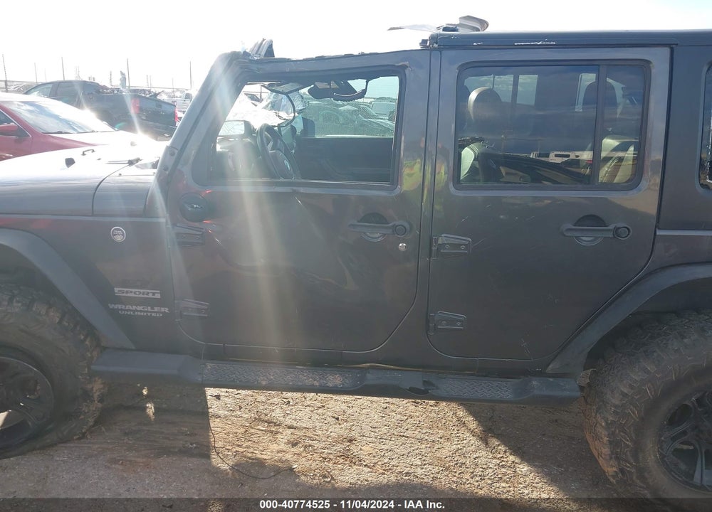 2017 JEEP WRANGLER UNLIMITED SPORT 4X4 VIN: 1C4BJWDG2HL681062