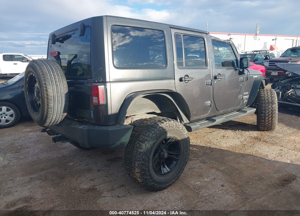 2017 JEEP WRANGLER UNLIMITED SPORT 4X4 VIN: 1C4BJWDG2HL681062