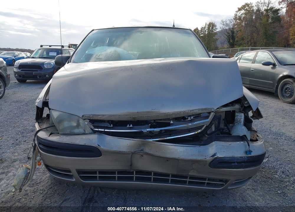 2002 CHEVROLET VENTURE LT VIN: 1GNDV03E52D224202