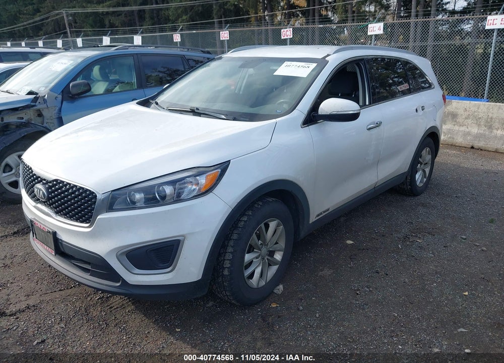 2017 KIA SORENTO LX V6 VIN: 5XYPGDA52HG315321