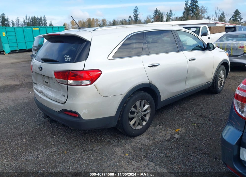 2017 KIA SORENTO LX V6 VIN: 5XYPGDA52HG315321