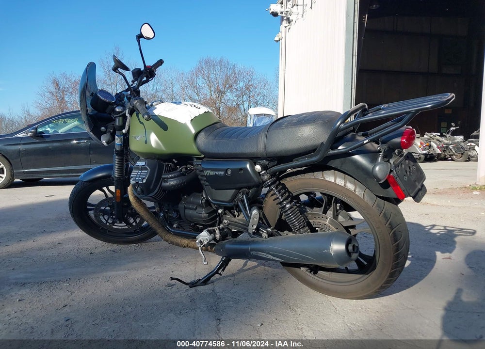 2018 MOTO GUZZI V7 VIN: ZGULDU004JM000700