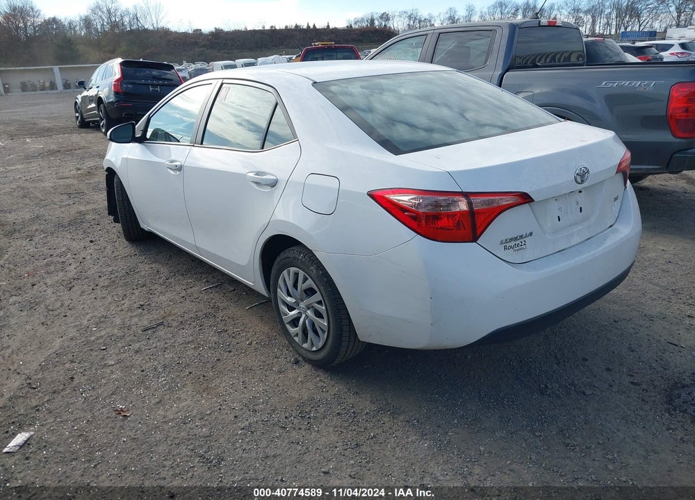 2017 TOYOTA COROLLA LE VIN: 2T1BURHE3HC963669