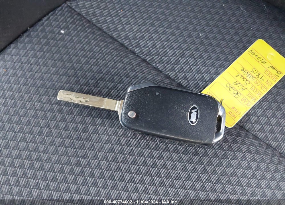 2020 KIA SOUL LX VIN: KNDJ23AU6L7119815