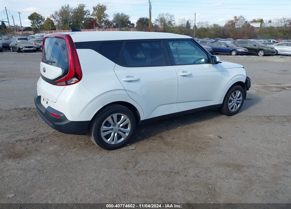 2020 KIA SOUL LX VIN: KNDJ23AU6L7119815
