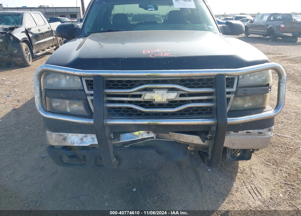 2005 CHEVROLET SILVERADO 2500HD LT VIN: 1GCHK23245F887337