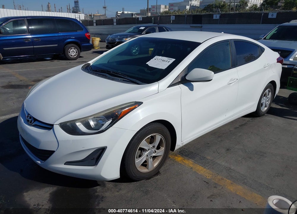 2014 HYUNDAI ELANTRA SE VIN: 5NPDH4AE5EH465251