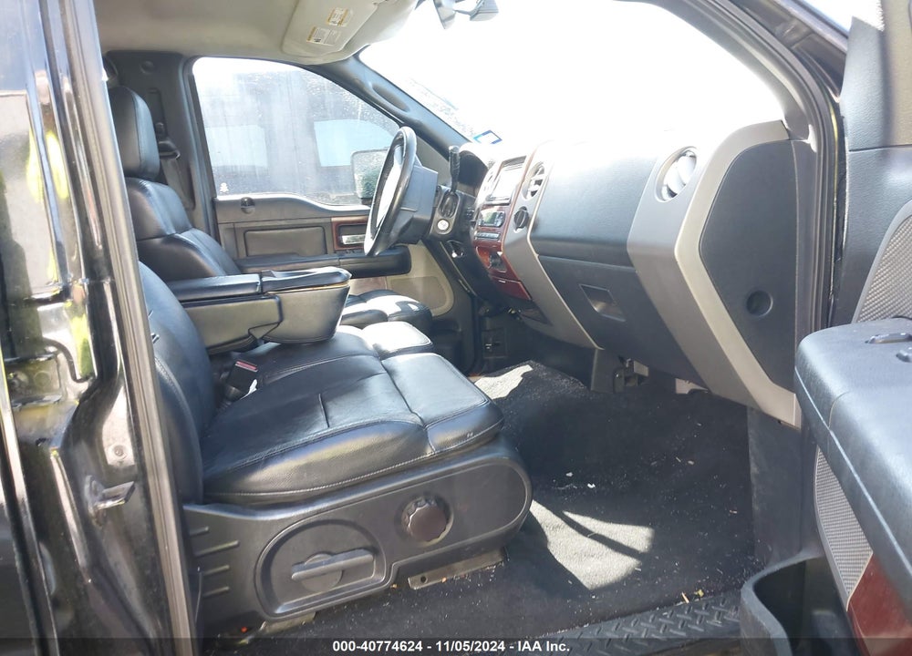 2006 FORD F-150 LARIAT/XLT VIN: 1FTPW12V56KE05599