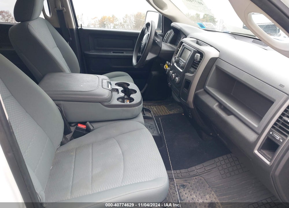 2019 RAM 1500 CLASSIC TRADESMAN 4X4 5'7 BOX VIN: 1C6RR7KT1KS619394