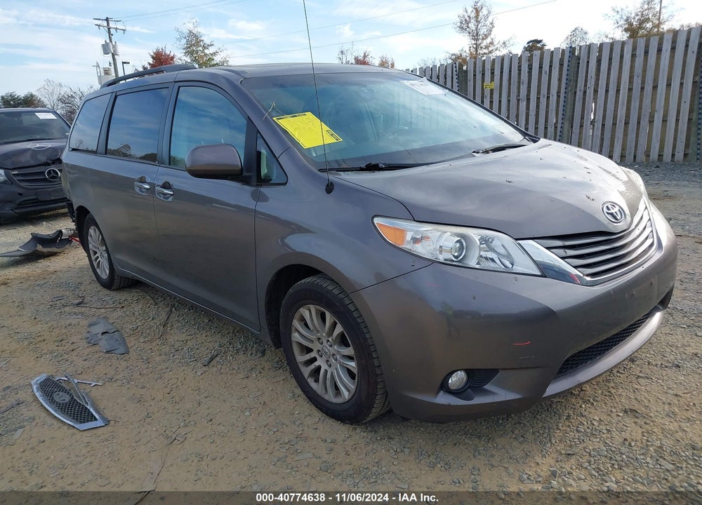 2014 TOYOTA SIENNA XLE LIMITED VIN: 5TDYK3DC8ES481705