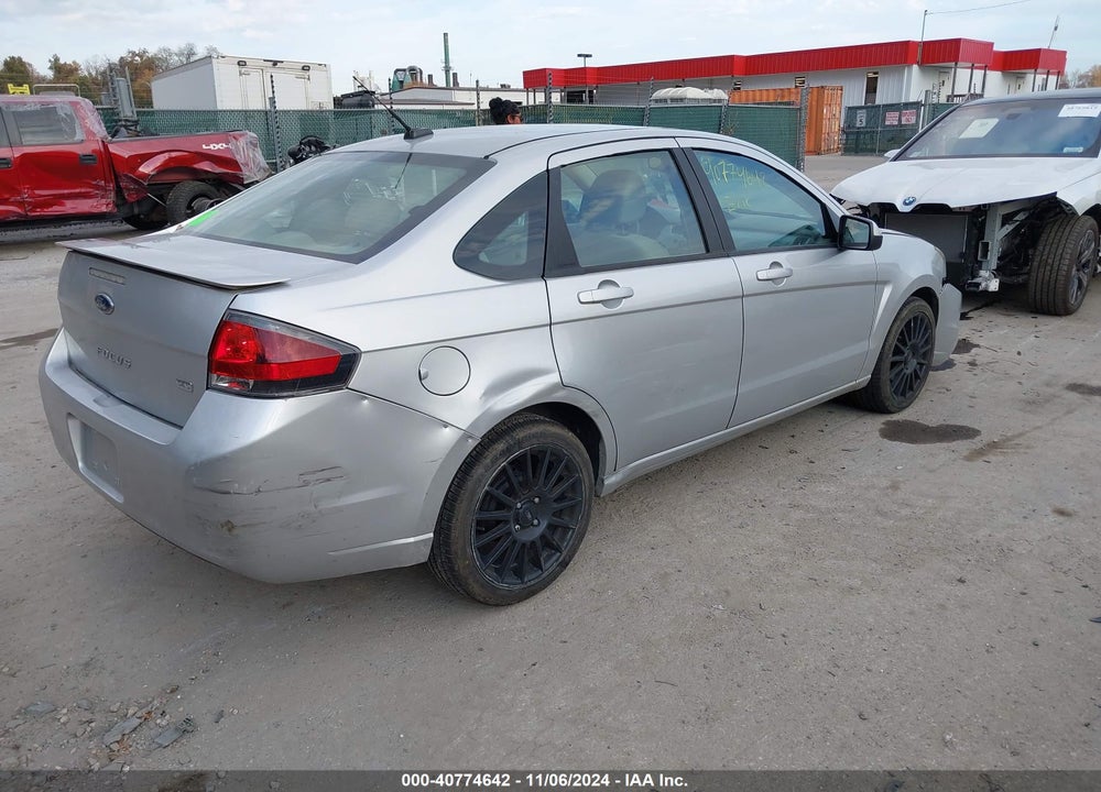 2010 FORD FOCUS SES VIN: 1FAHP3GN7AW118973