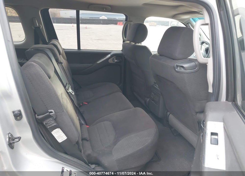 2006 NISSAN PATHFINDER SE VIN: 5N1AR18W56C655153