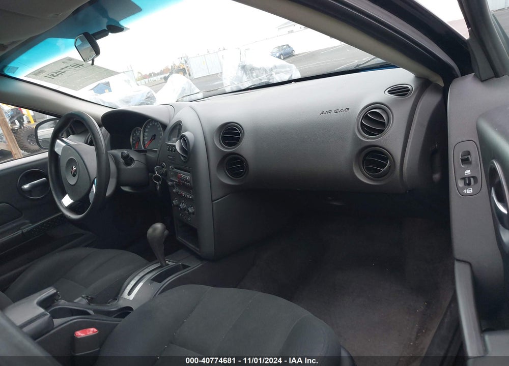 2008 PONTIAC GRAND PRIX VIN: 2G2WP552X81135150
