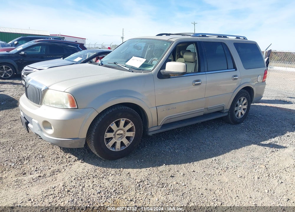 2004 LINCOLN NAVIGATOR LUXURY VIN: 5LMFU27R34LJ03408