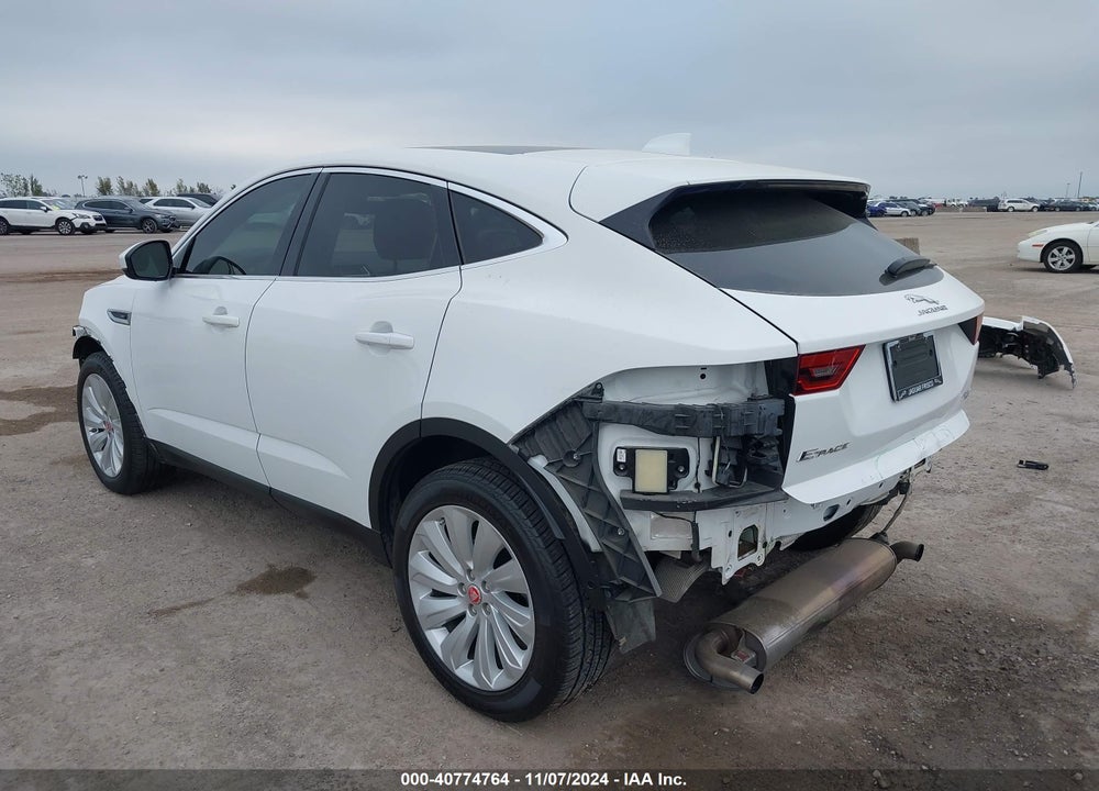 2018 JAGUAR E-PACE SE VIN: SADFP2FX2J1Z04048