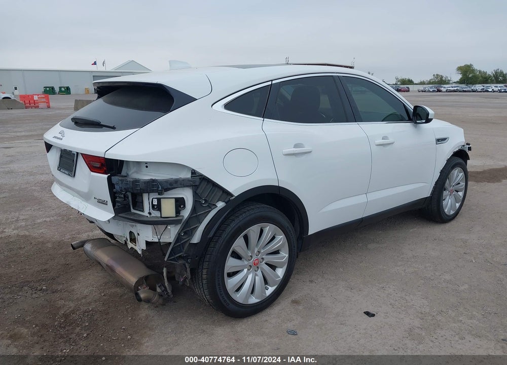 2018 JAGUAR E-PACE SE VIN: SADFP2FX2J1Z04048