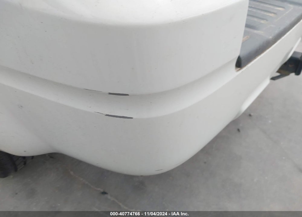 2011 FORD ESCAPE XLS VIN: 1FMCU0C73BKA82108