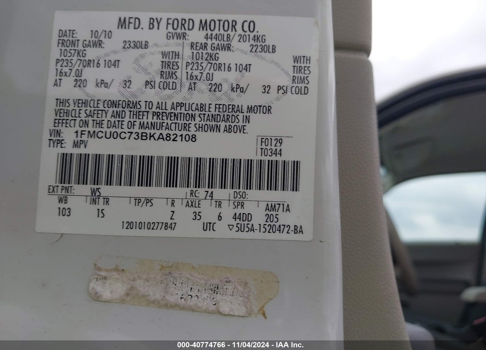 2011 FORD ESCAPE XLS VIN: 1FMCU0C73BKA82108