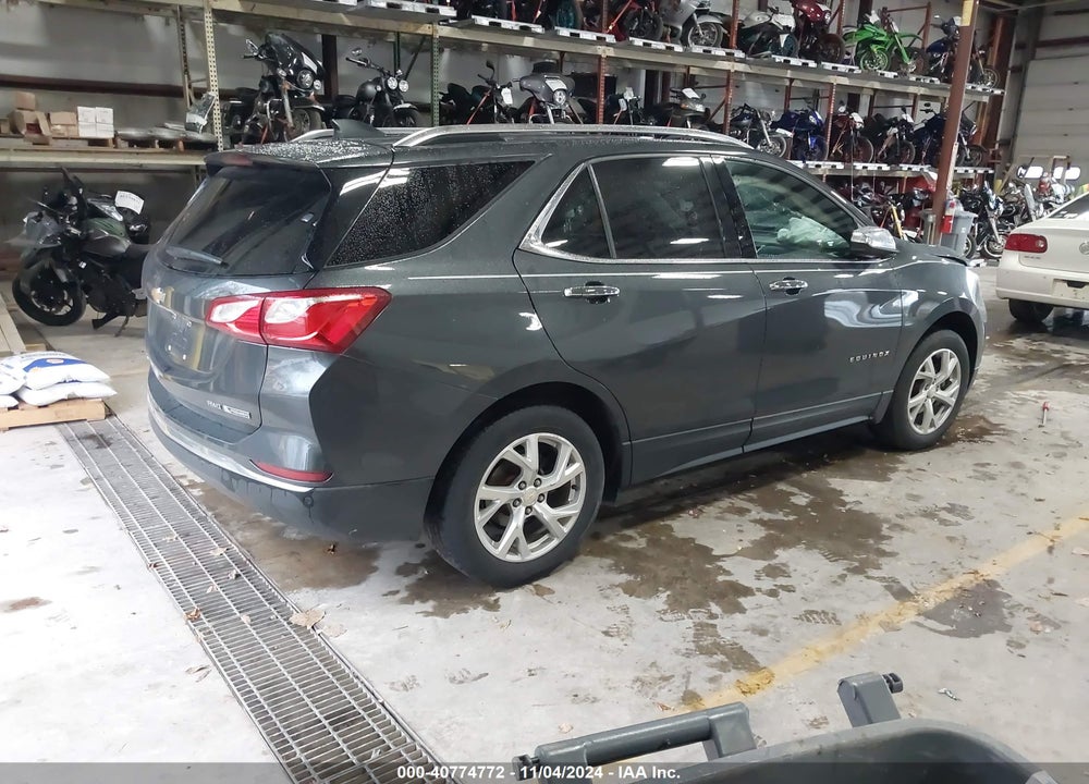 2018 CHEVROLET EQUINOX PREMIER VIN: 2GNAXVEV9J6122261