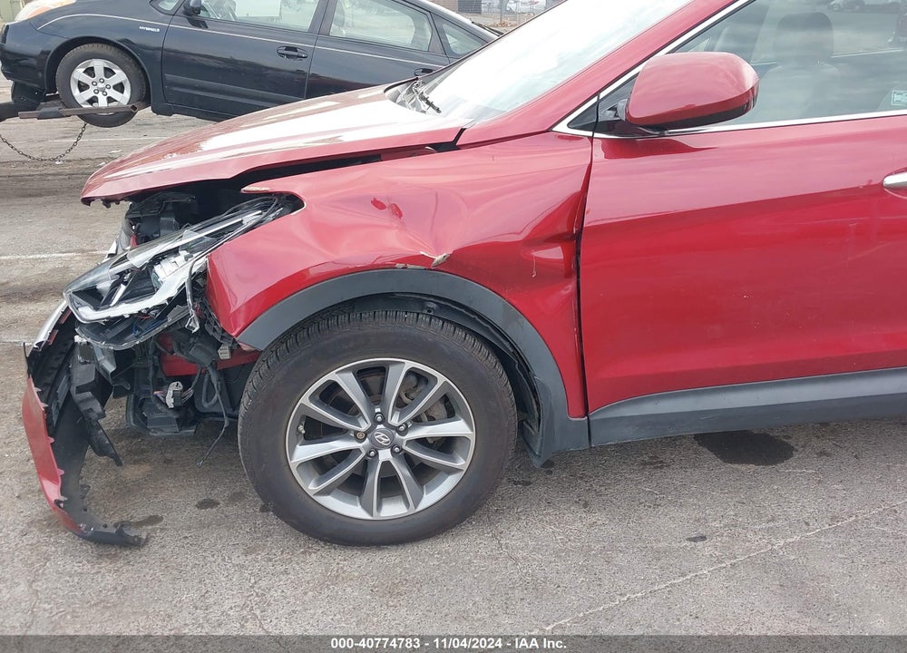2017 HYUNDAI SANTA FE SE VIN: KM8SMDHF7HU191817