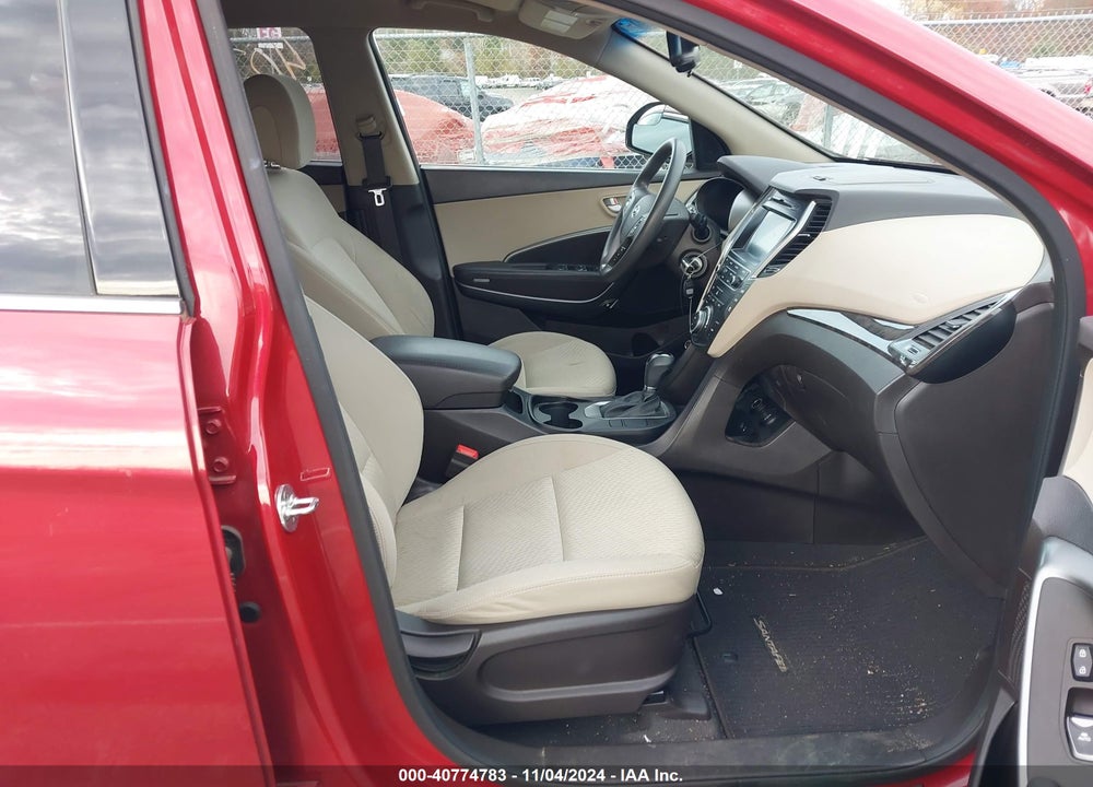 2017 HYUNDAI SANTA FE SE VIN: KM8SMDHF7HU191817