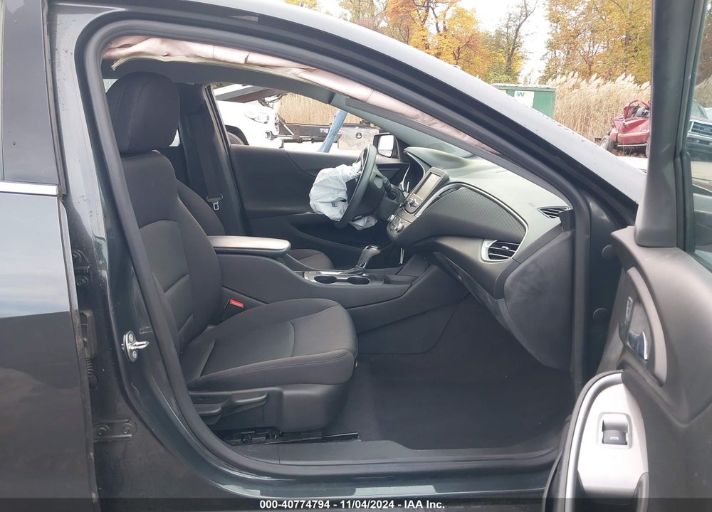 2017 CHEVROLET MALIBU LS VIN: 1G1ZB5ST0HF192625