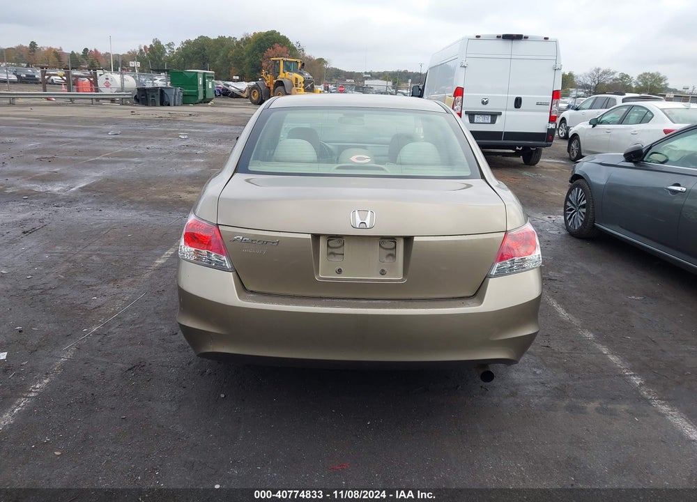 2010 HONDA ACCORD 2.4 LX VIN: 1HGCP2F30AA077552