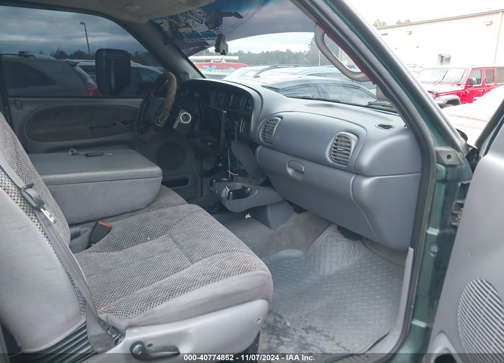 1999 DODGE RAM 2500 ST VIN: 1B7KF2366XJ618270