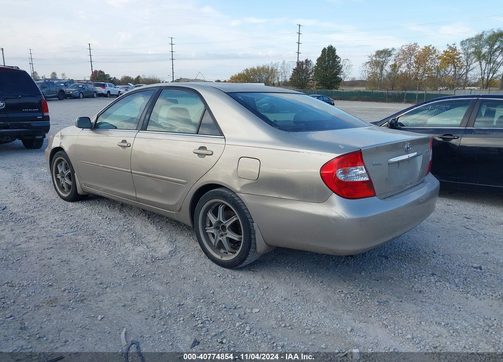 2002 TOYOTA CAMRY XLE V6 VIN: 4T1BF30K62U535996