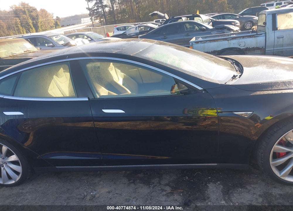 2015 TESLA MODEL S 70D/85D/P85D VIN: 5YJSA1H24FFP68947