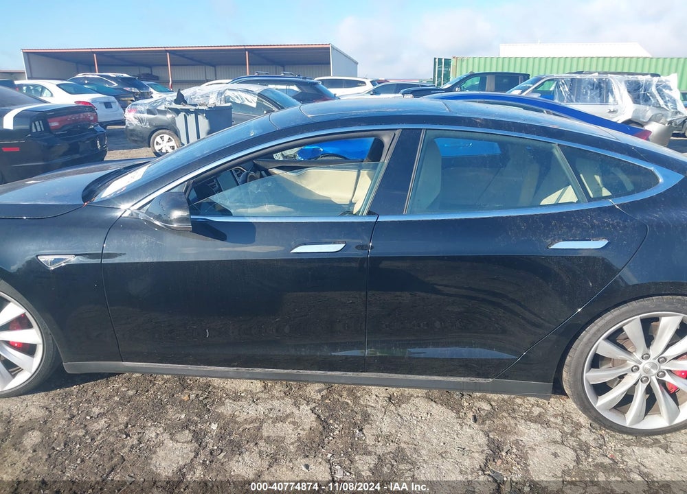 2015 TESLA MODEL S 70D/85D/P85D VIN: 5YJSA1H24FFP68947