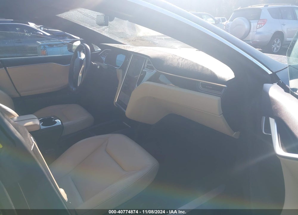 2015 TESLA MODEL S 70D/85D/P85D VIN: 5YJSA1H24FFP68947