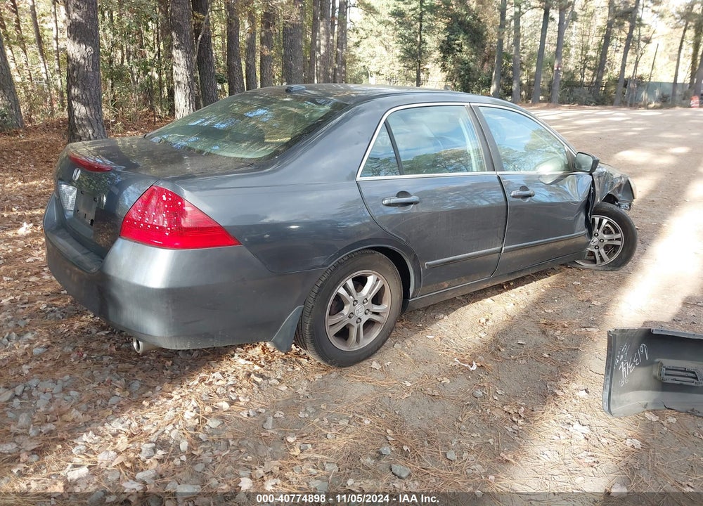 2007 HONDA ACCORD 2.4 EX VIN: 1HGCM56867A012137