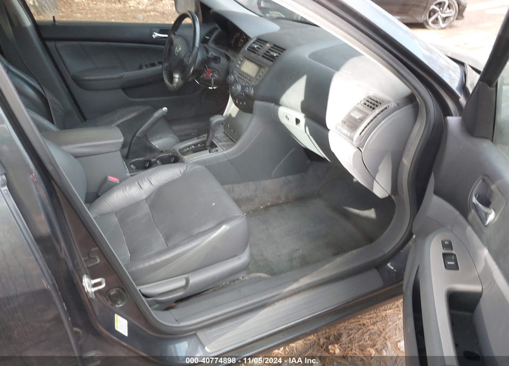 2007 HONDA ACCORD 2.4 EX VIN: 1HGCM56867A012137